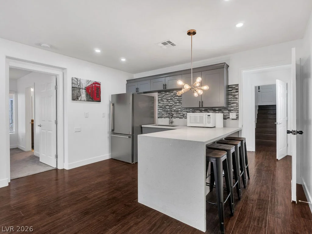4490 Camero, Las Vegas, NV 89139