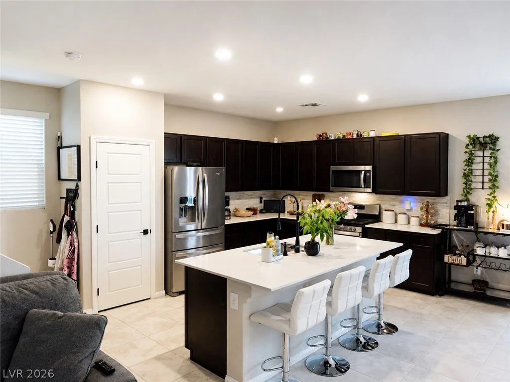 6968 Wildhorse Creek, North Las Vegas, NV 89086