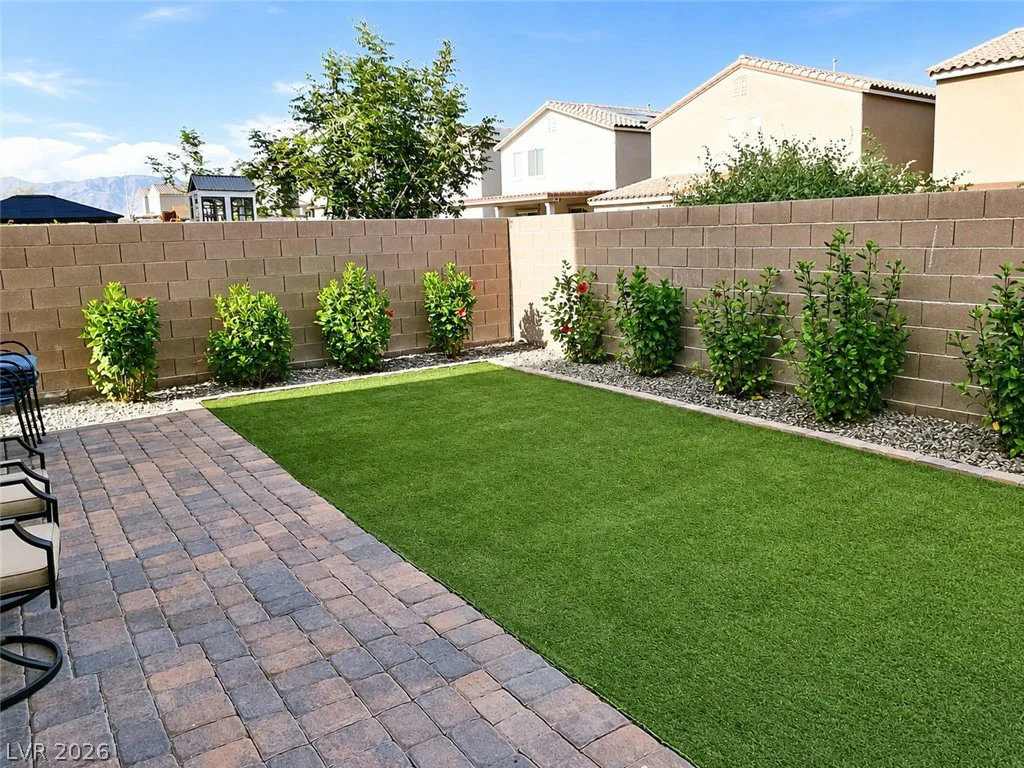 6968 Wildhorse Creek, North Las Vegas, NV 89086