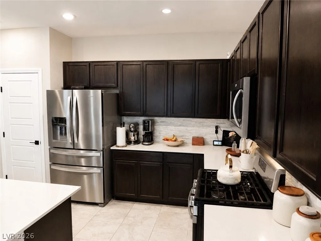 6968 Wildhorse Creek, North Las Vegas, NV 89086