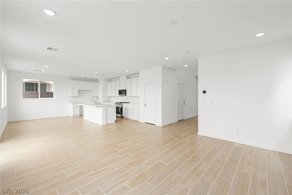 321 Lupton, North Las Vegas, NV 89031