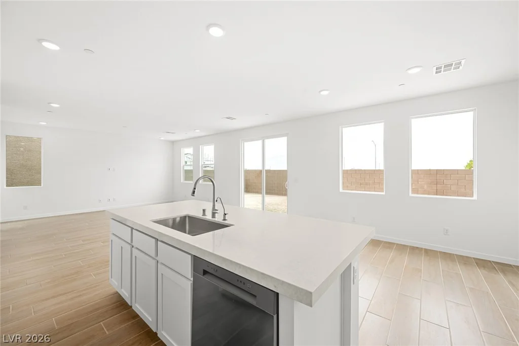 321 Lupton, North Las Vegas, NV 89031