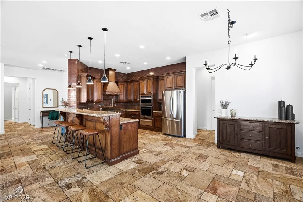 8220 Mount Logan, Las Vegas, NV 89131