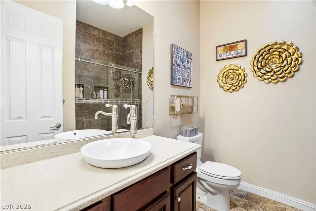 8220 Mount Logan, Las Vegas, NV 89131