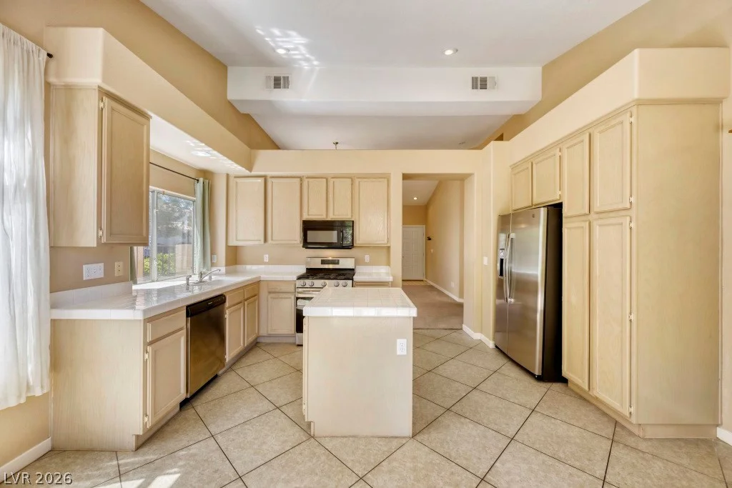 9761 Hitching Rail, Las Vegas, NV 89117