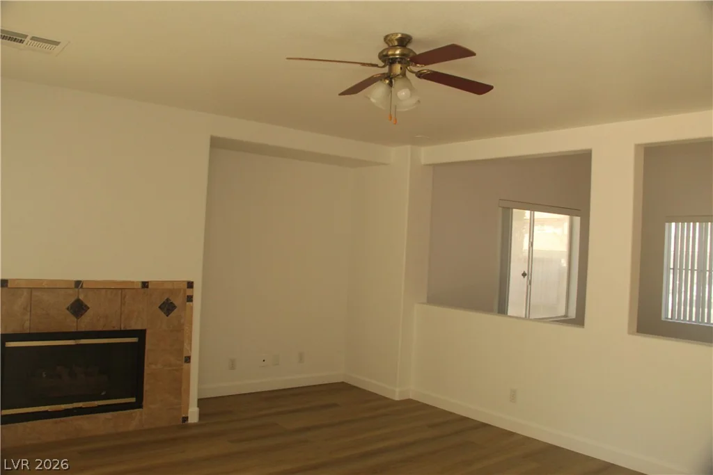 1710 Little Bow, North Las Vegas, NV 89084