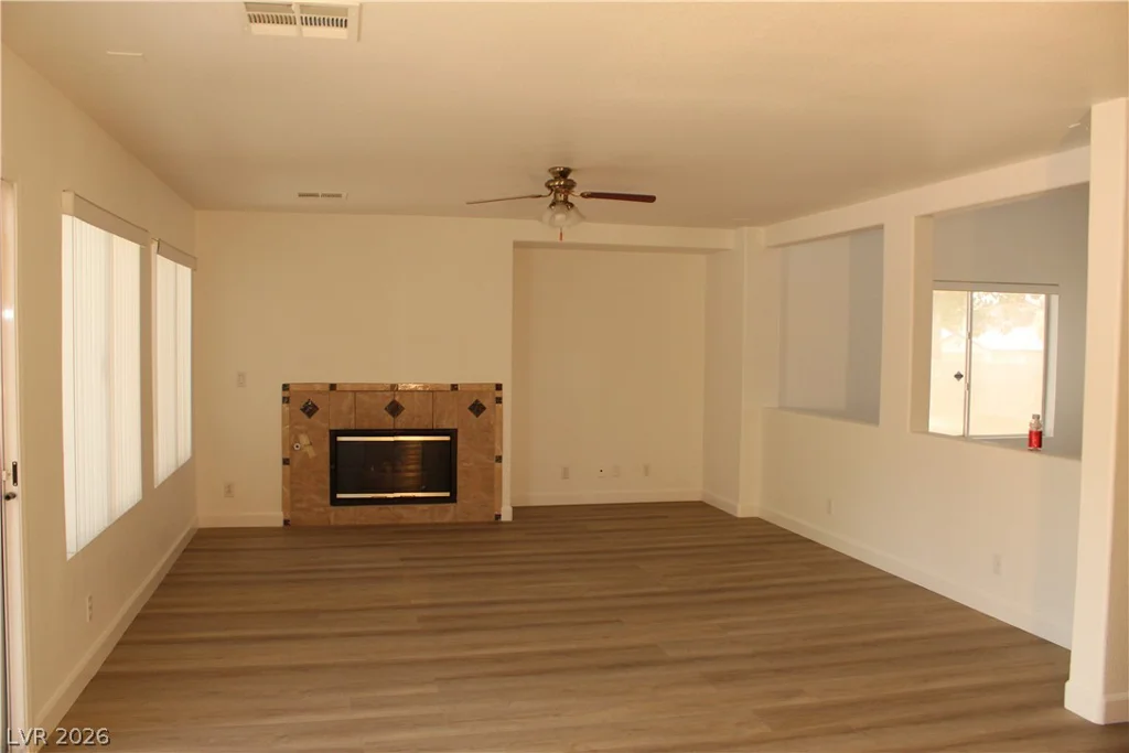 1710 Little Bow, North Las Vegas, NV 89084