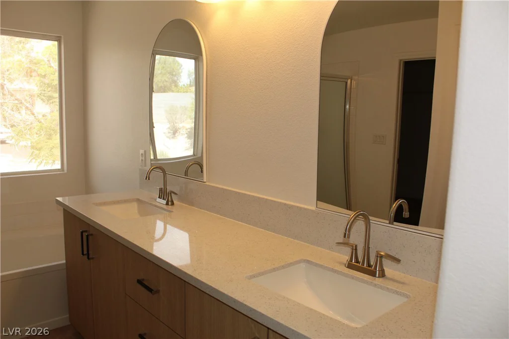 1710 Little Bow, North Las Vegas, NV 89084