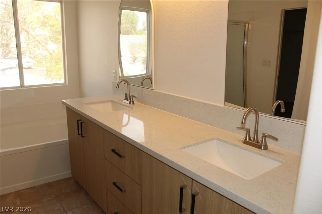 1710 Little Bow, North Las Vegas, NV 89084