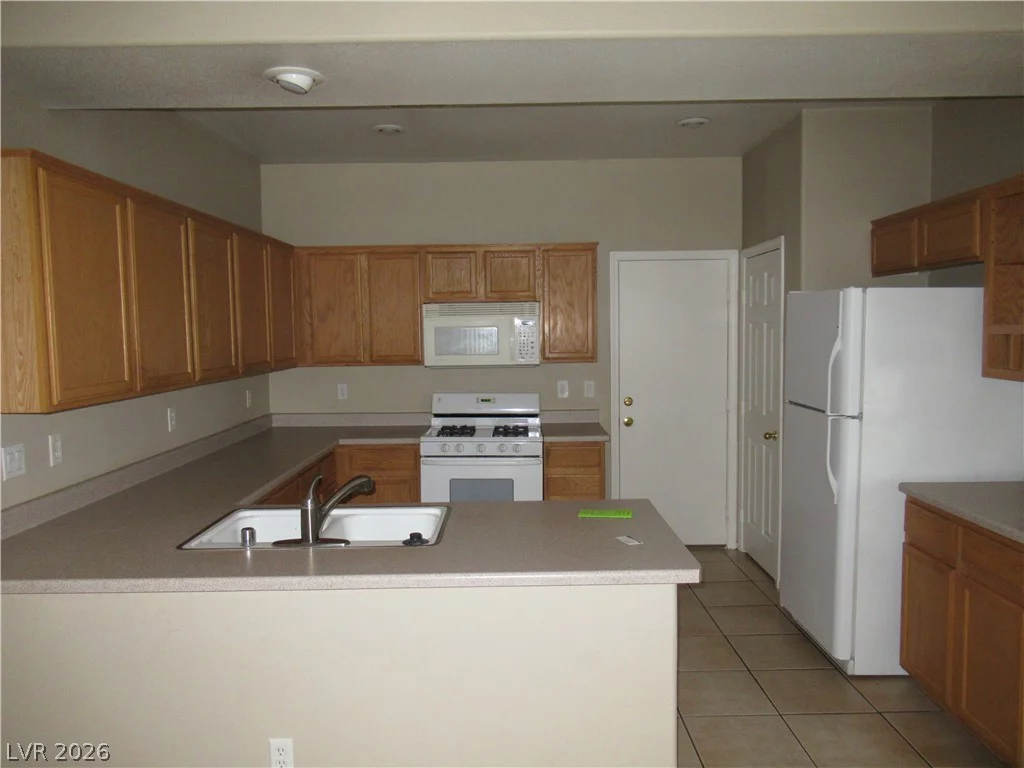 4425 Oberlander, North Las Vegas, NV 89031