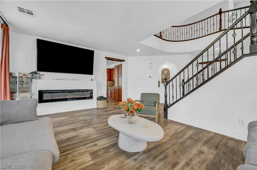 8108 Rocket, Las Vegas, NV 89131
