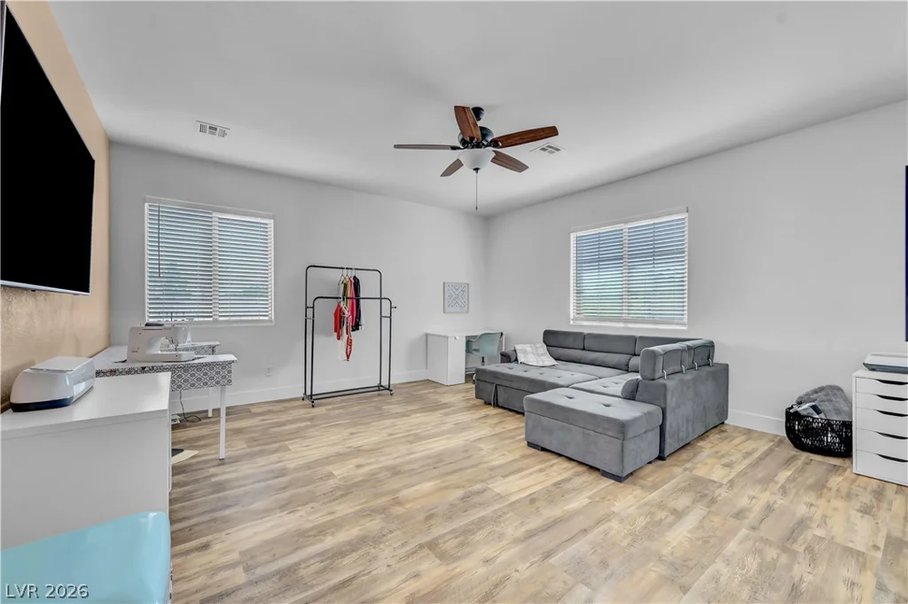 8108 Rocket, Las Vegas, NV 89131