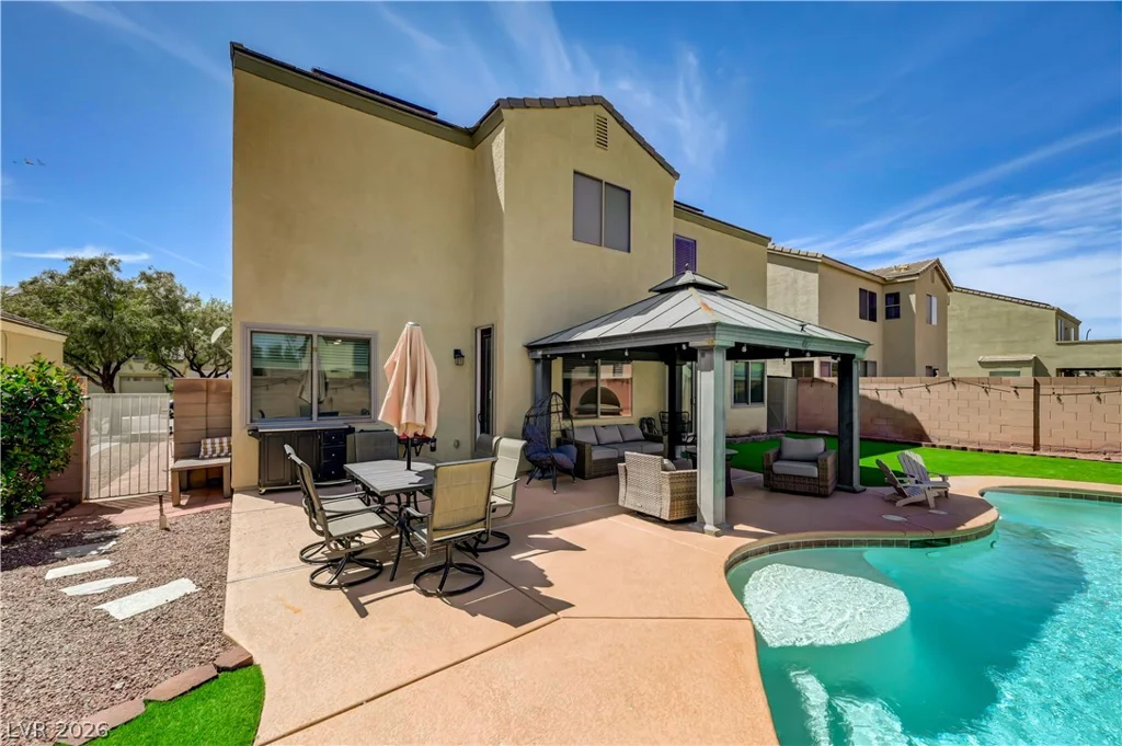 8108 Rocket, Las Vegas, NV 89131