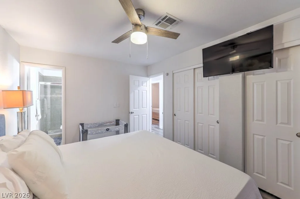 1851 Hacienda, Las Vegas, NV 89119