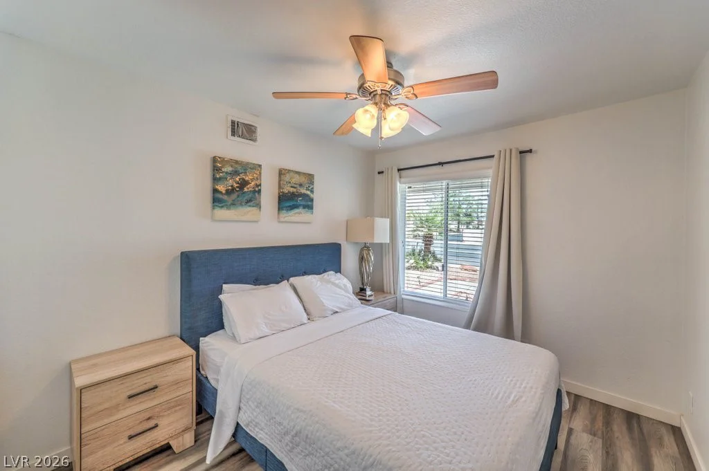 1851 Hacienda, Las Vegas, NV 89119