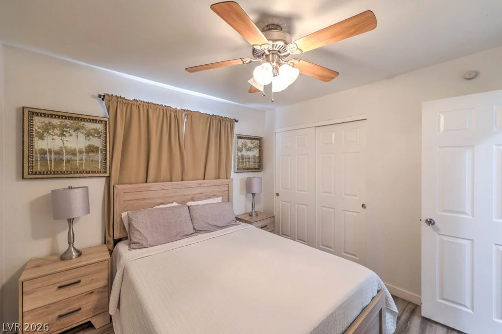 1851 Hacienda, Las Vegas, NV 89119