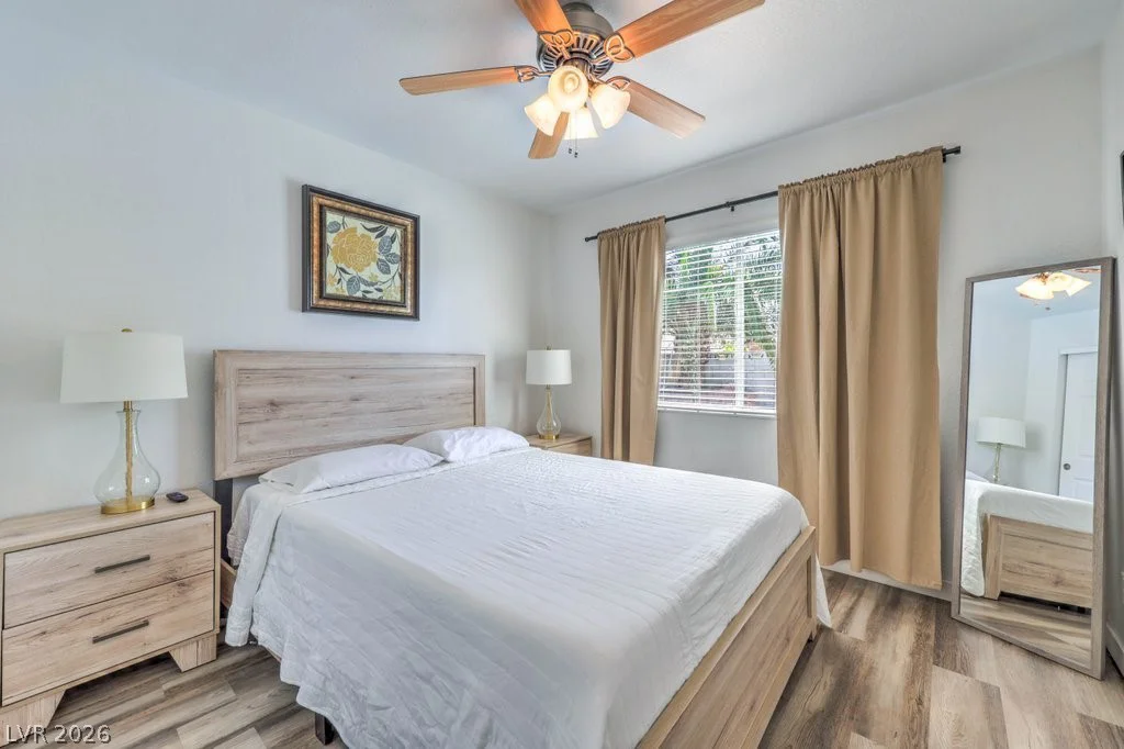 1851 Hacienda, Las Vegas, NV 89119