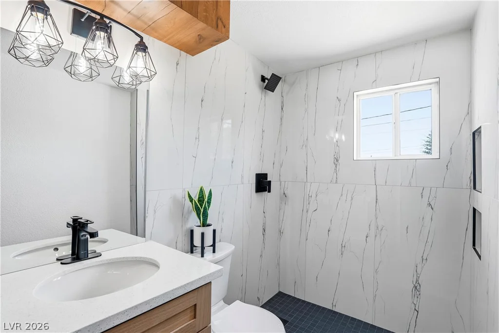 1809 Oakwood, North Las Vegas, NV 89030