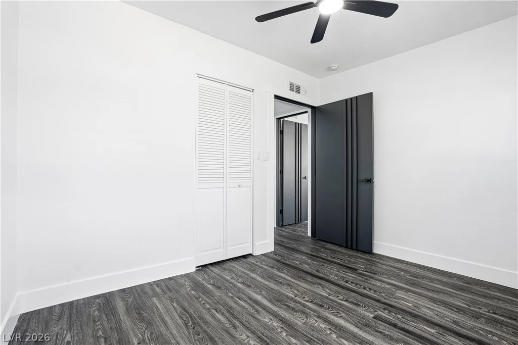 1809 Oakwood, North Las Vegas, NV 89030