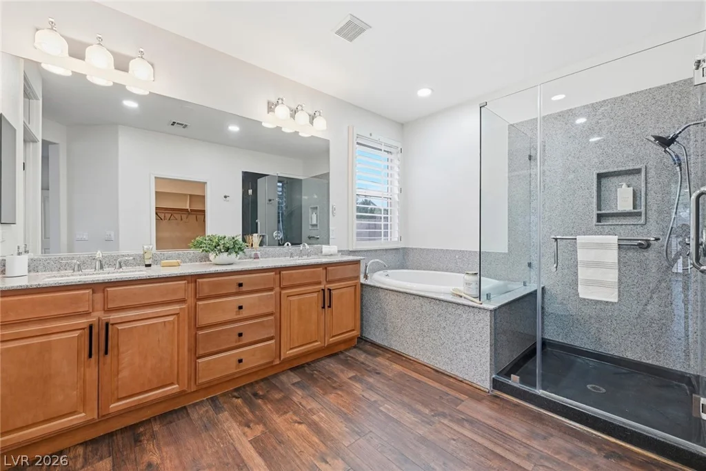 10658 Chillingham, Las Vegas, NV 89183