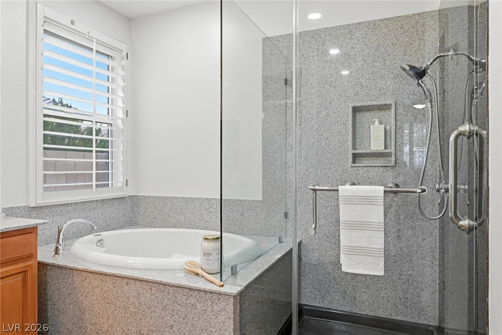 10658 Chillingham, Las Vegas, NV 89183
