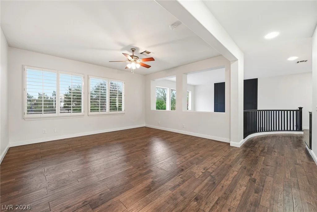 10658 Chillingham, Las Vegas, NV 89183