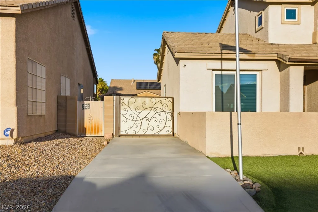 4536 Rockpine, North Las Vegas, NV 89081