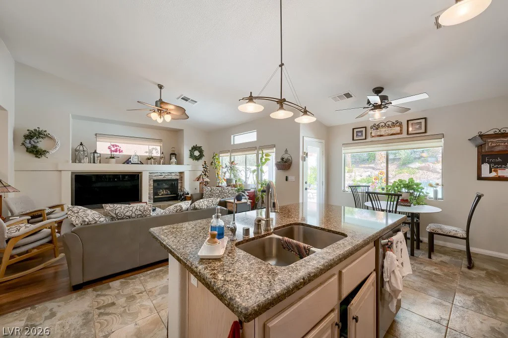 1771 Clear River Falls, Henderson, NV 89012