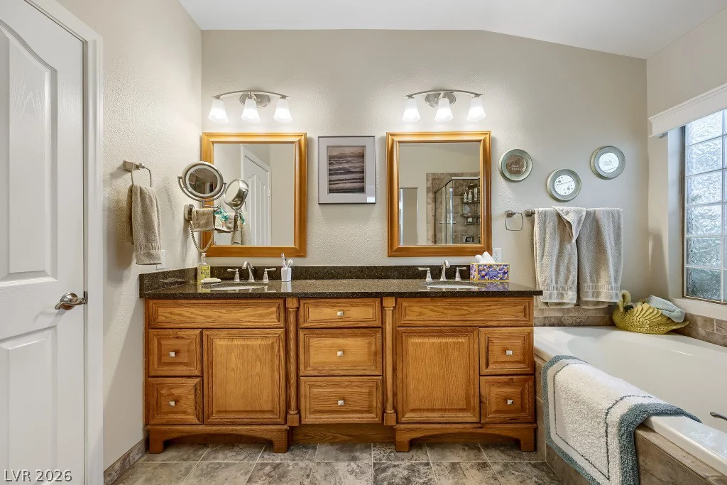 1771 Clear River Falls, Henderson, NV 89012