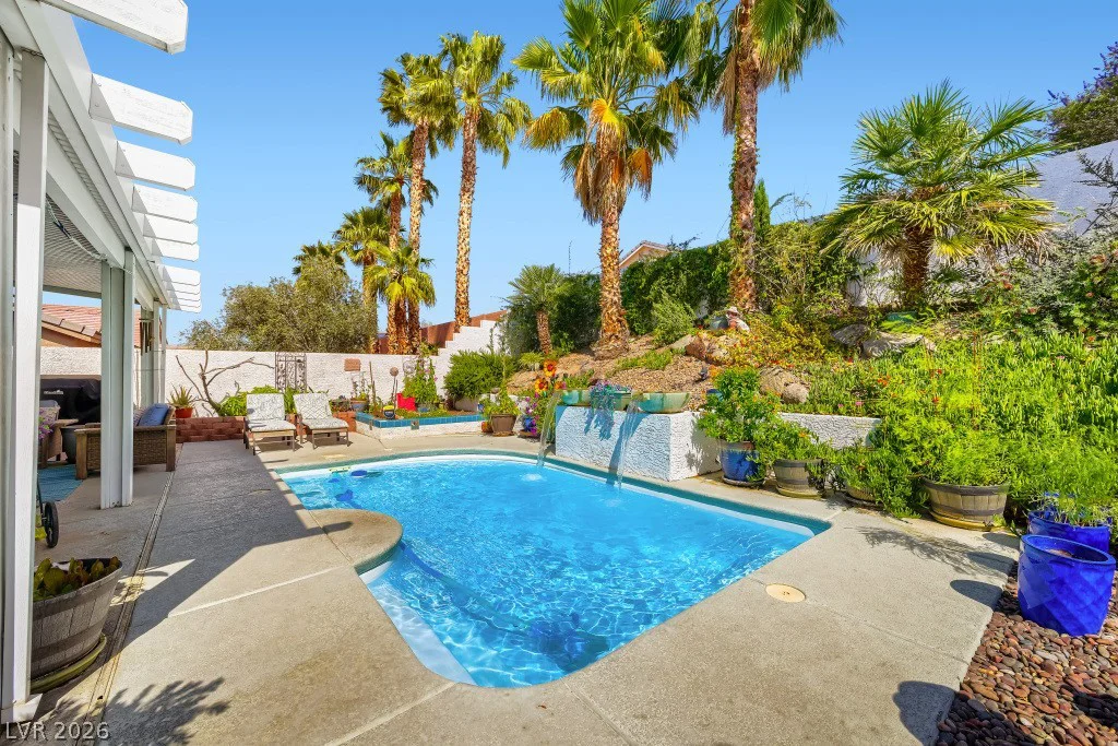 1771 Clear River Falls, Henderson, NV 89012