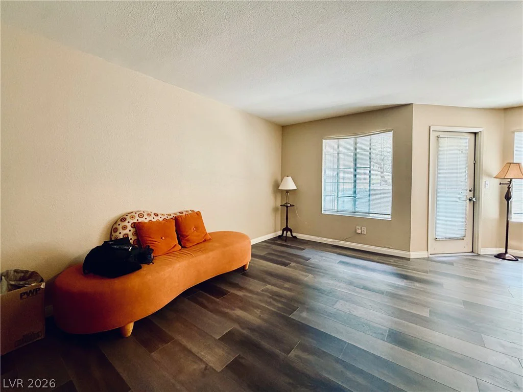 2750 Durango, Las Vegas, NV 89117