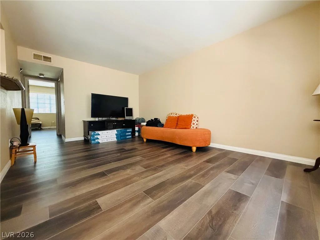 2750 Durango, Las Vegas, NV 89117