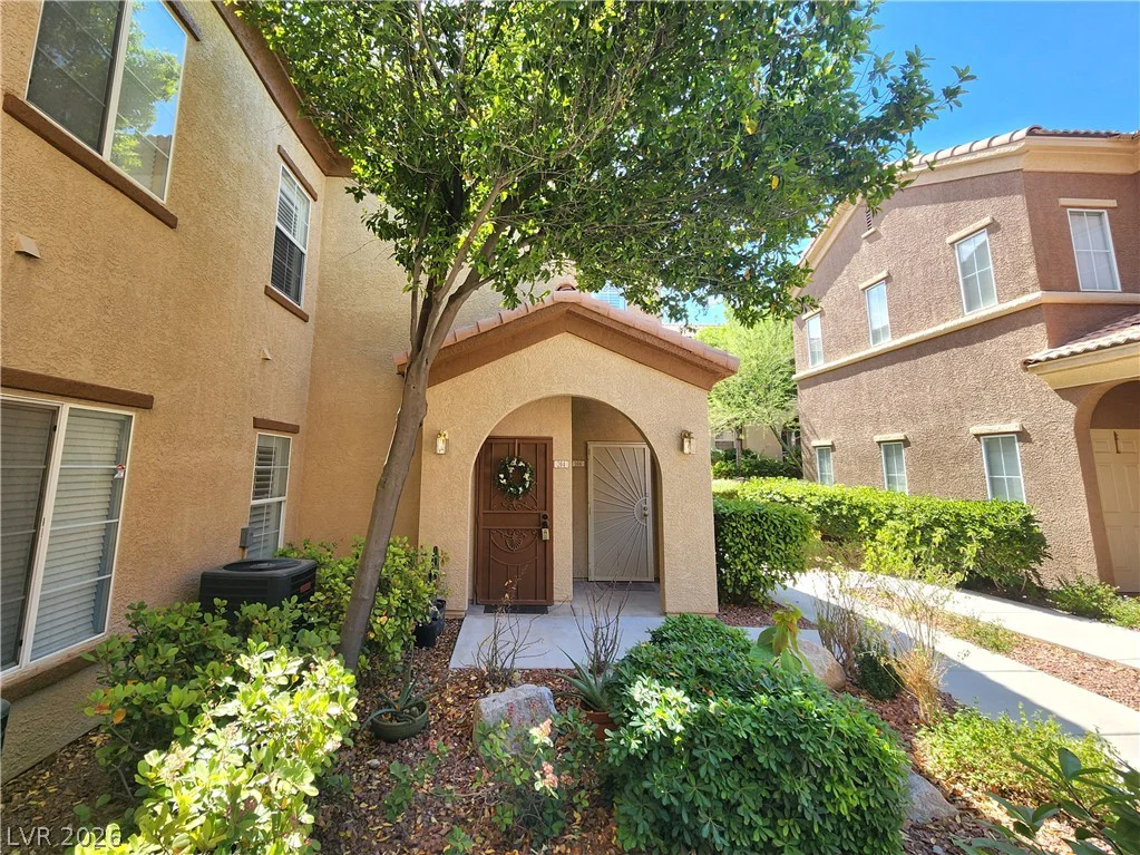 3815 Juno Beach, Las Vegas, NV 89129