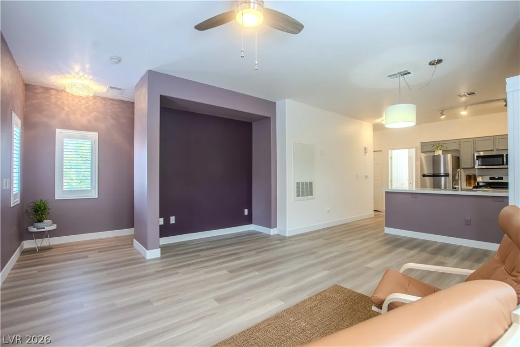3815 Juno Beach, Las Vegas, NV 89129