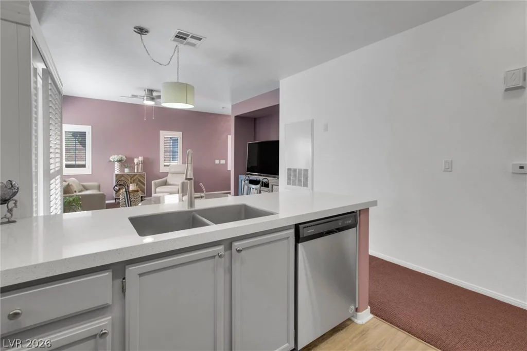 3815 Juno Beach, Las Vegas, NV 89129