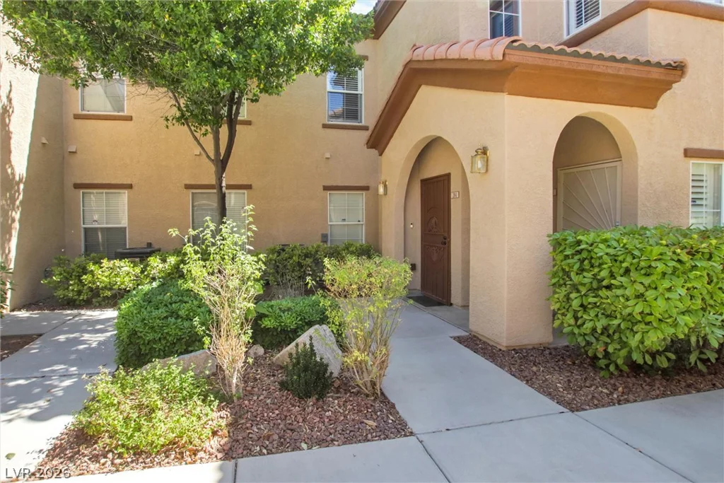 3815 Juno Beach, Las Vegas, NV 89129