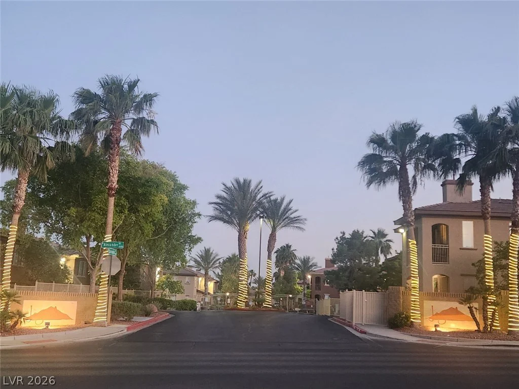 3815 Juno Beach, Las Vegas, NV 89129