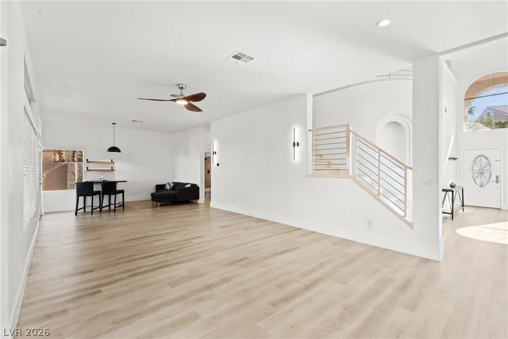 118 Weatherwood, Henderson, NV 89074