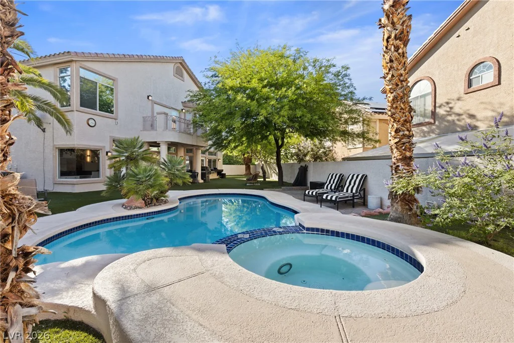 118 Weatherwood, Henderson, NV 89074