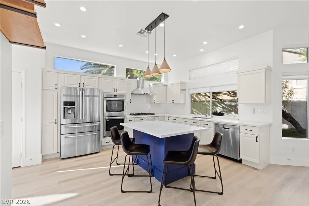 118 Weatherwood, Henderson, NV 89074