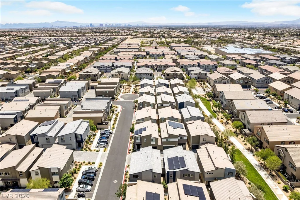 7469 Onyx Star, North Las Vegas, NV 89084