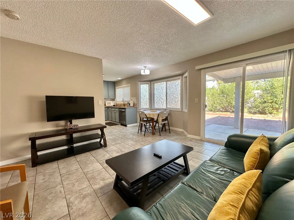 2340 Viewcrest, Henderson, NV 89014