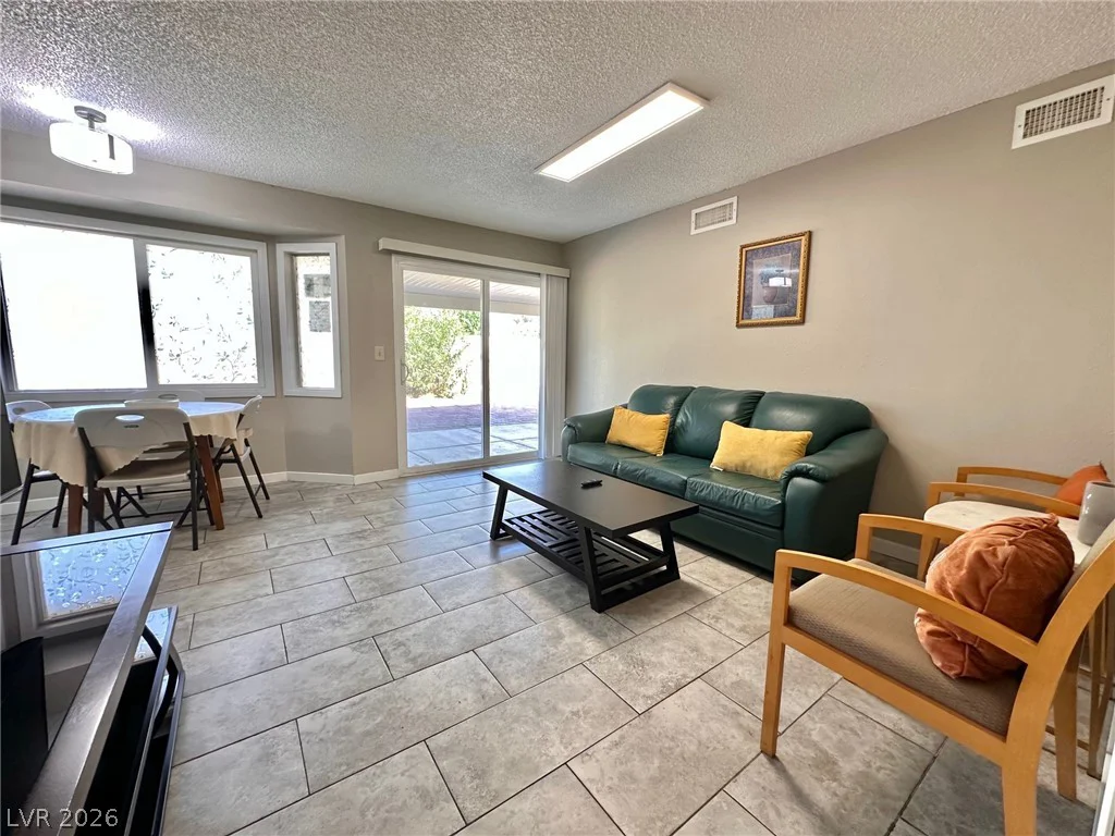2340 Viewcrest, Henderson, NV 89014
