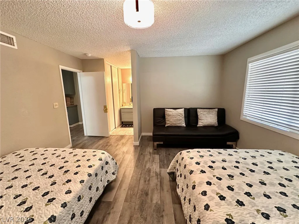 2340 Viewcrest, Henderson, NV 89014