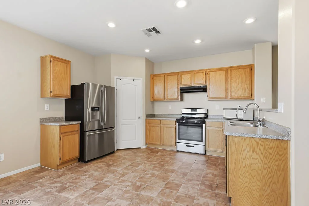 11652 Kindsland, Las Vegas, NV 89183