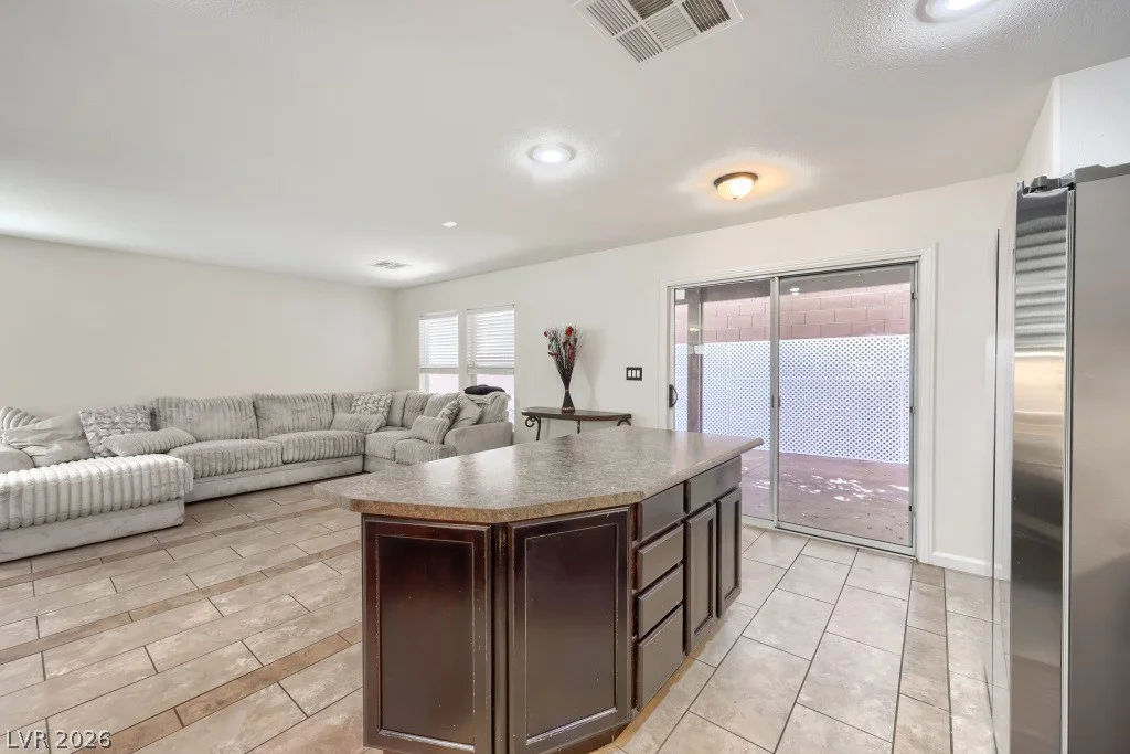 9941 El Corriente, Las Vegas, NV 89178