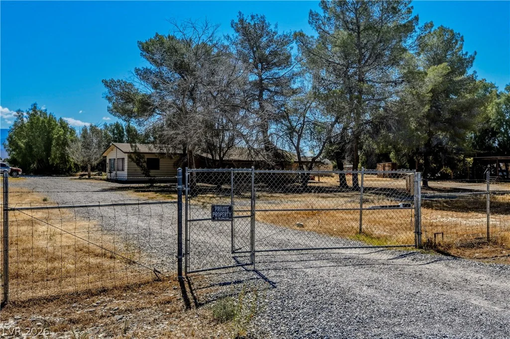 1891 Pearl, Pahrump, NV 89060
