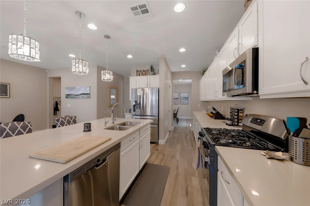608 Cadence View, Henderson, NV 89011