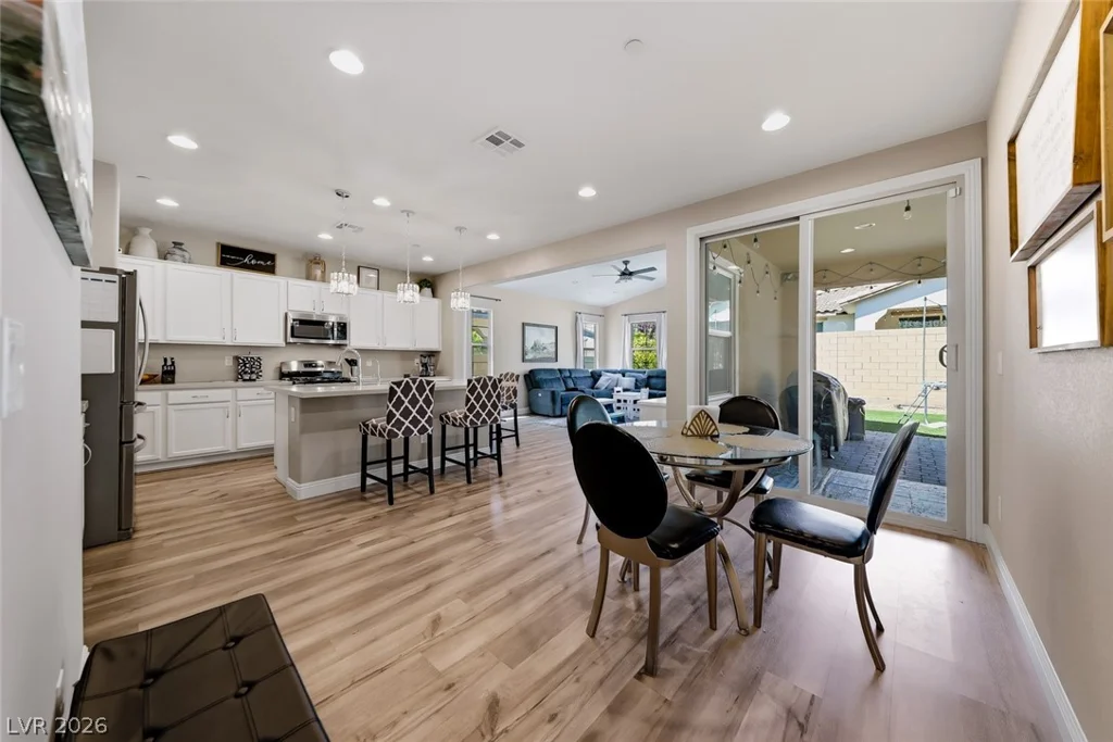 608 Cadence View, Henderson, NV 89011