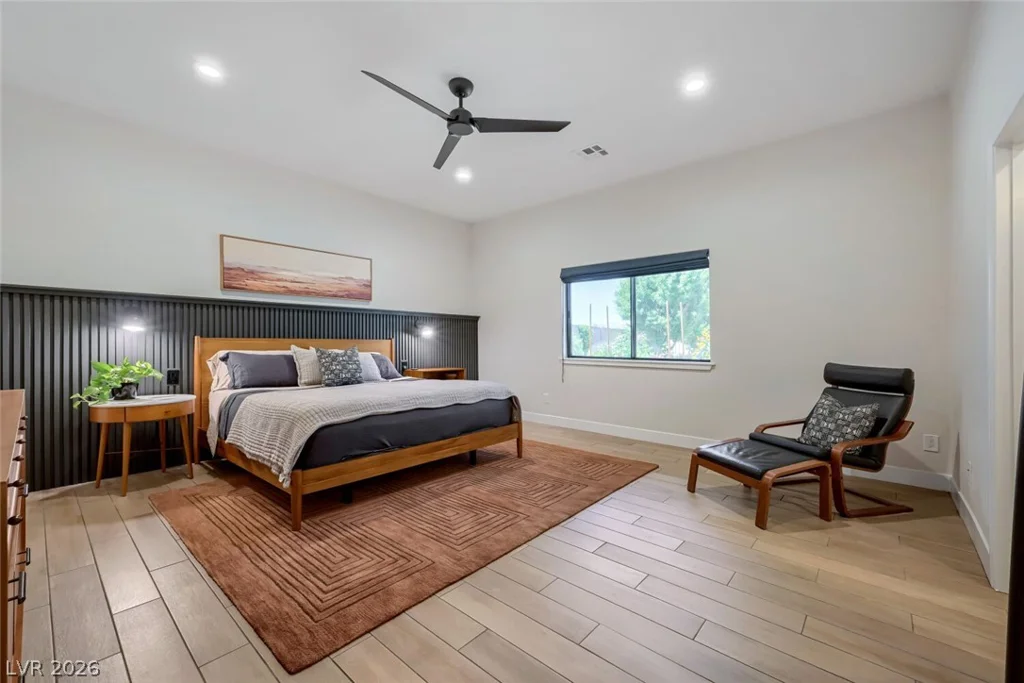 400 Lacy, Las Vegas, NV 89107